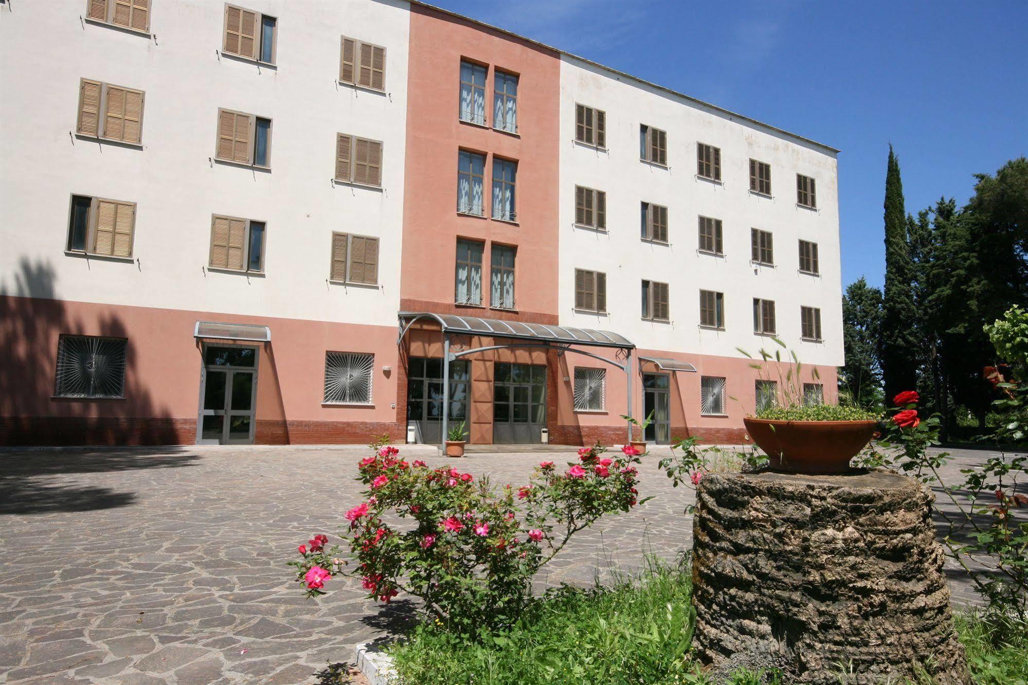 Parco Santa Rita Hotel Sacrofano Ngoại thất bức ảnh